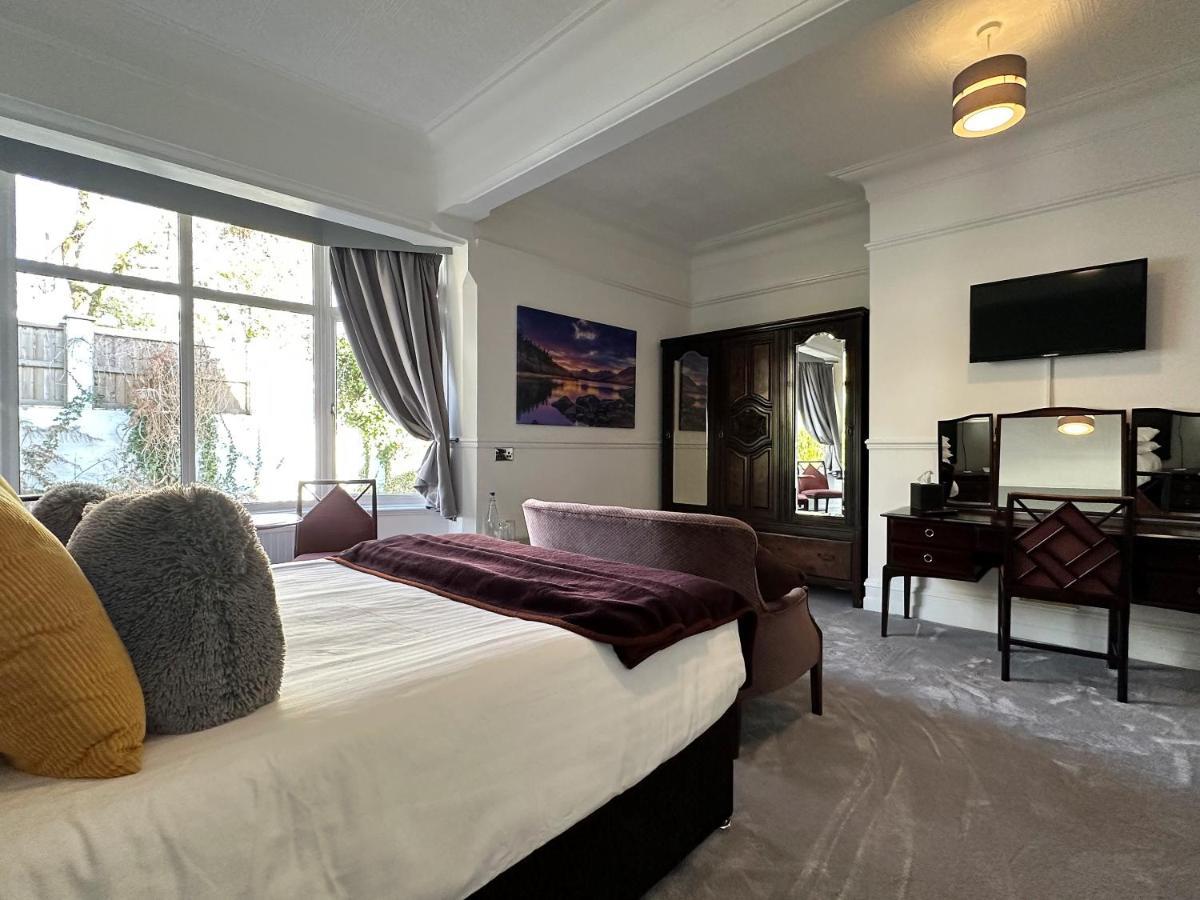 Craig-Y-Dderwen Riverside Hotel Betws-y-Coed Esterno foto