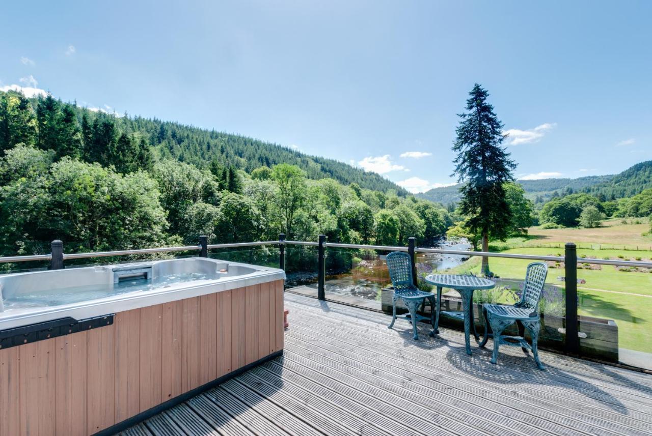 Craig-Y-Dderwen Riverside Hotel Betws-y-Coed Esterno foto